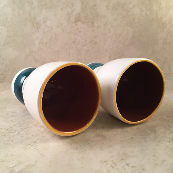 Handpainted Pair of Egg Cups 2 - Picture 3 of 4